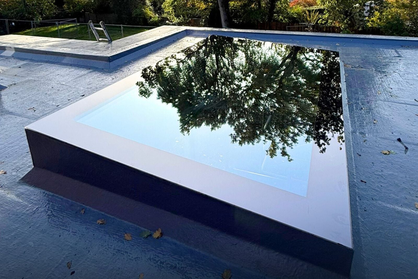 flat-roof-skylight-roof-window-roof-factory-gallery-image-3